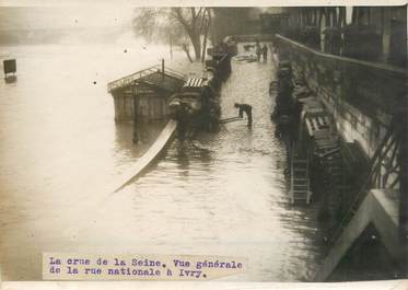 PHOTO ORIGINALE / FRANCE 75 "Paris, la crue de la Seine, la rue Nationale à Ivry"