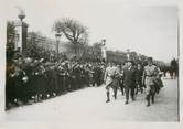 75 Pari PHOTO ORIGINALE / FRANCE 75 "Paris, Fête de Jeanne d'Arc, cortège rue de Rivoli"