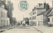 77 Seine Et Marne .CPA  FRANCE 77 "Melun, La rue du Palais de Justice et la Gendarmerie"