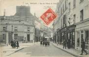 77 Seine Et Marne .CPA  FRANCE 77 "Melun, Rue de l'Hôtel de Ville"