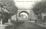 77 Seine Et Marne .CPA  FRANCE 77 "Tournan, Le pont du chemin de fer"