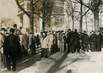 PHOTO ORIGINALE / FRANCE 75 "Paris, manifestations aux Champs Elysées"