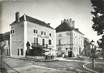 .CPSM  FRANCE  21 "Pouilly  en Auxois, La place, la Mairie  "