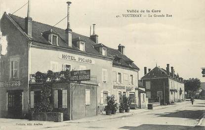 .CPA  FRANCE 89 "Voutenay, La grande rue"