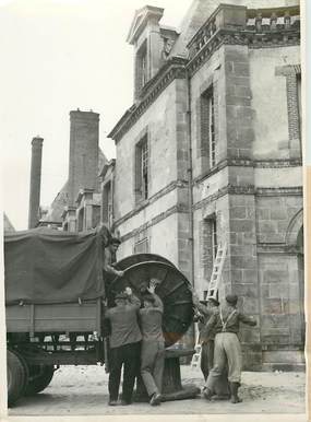  PHOTO ORIGINALE / FRANCE 77 "Fontainebleau, déchargement de cables téléphoniques"