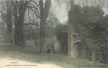 .CPA FRANCE 89 "Vallery, Ruines du donjon de l'ancien château"