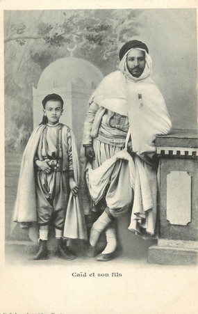 CPA TUNISIE  "Caïd et son fils"