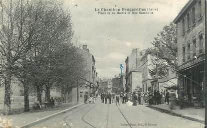 .CPA FRANCE 42 " Le Chambon Feugerolles, Place de la Mairie et Rue Gambetta"