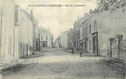 .CPA  FRANCE 42  "St  Martin d'Estreaux, Rue du Commerce"