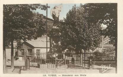 . CPA  FRANCE 12 "Viviez, Monument aux morts" 