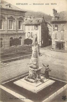 . CPA  FRANCE 12 "Espalion, Monument aux morts"