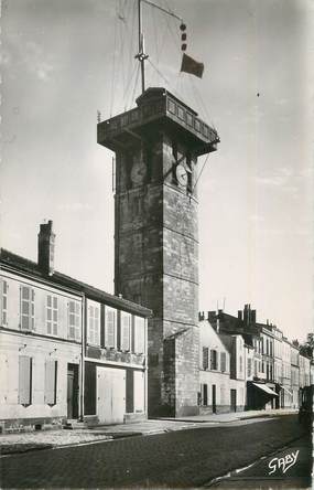 . CPSM  FRANCE 17 " Rochefort sur Mer, Tour des Signaux"