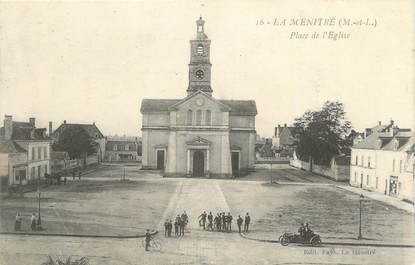 . CPA  FRANCE  49  "La Menitré, Place de l'Eglise"