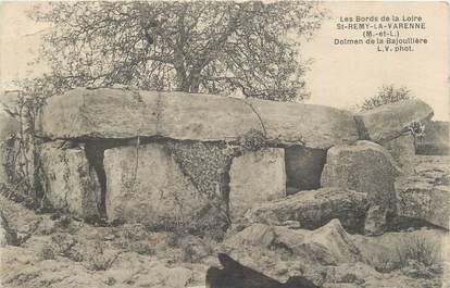 . CPA  FRANCE  49  "St Rémy la Varenne, Dolmen de la Bajoullière" / DOLMEN