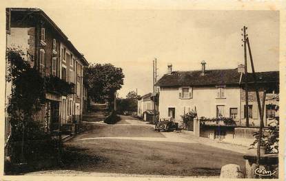 . CPA  FRANCE  38 "St Romans en Royans, Place du Pont"