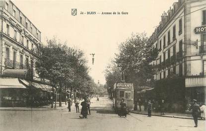 .CPA  FRANCE 21 "  Dijon, Avenue de  la gare  " / TRAM