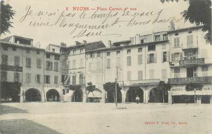 . CPA  FRANCE  26 "Nyons, Place Carnot  "
