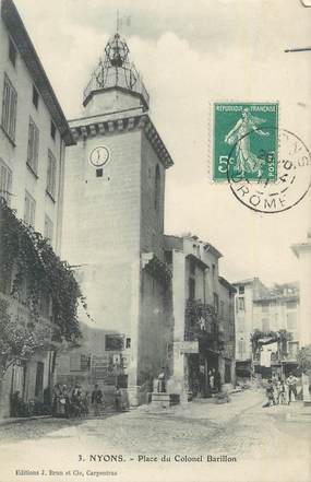 . CPA  FRANCE  26 "Nyons, Place Colonel Barillon "