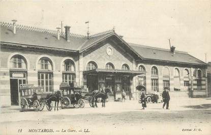 . CPA  FRANCE  45 "  Montargis,  La gare  "