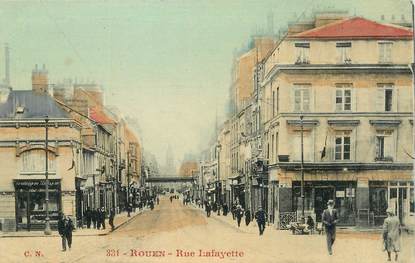 . CPA  FRANCE  76 " Rouen,  Rue Lafayette"