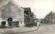 77 Seine Et Marne CPSM  FRANCE 77  "Esbly, Rue Melle Poulet"