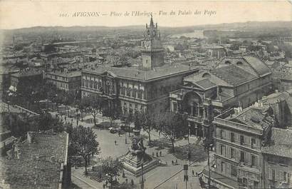 .CPA  FRANCE 84 " Avignon, Place de l'Horloge, vue du Palais des Papes"