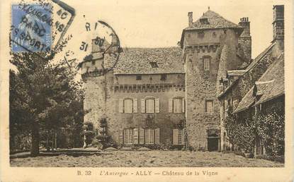 . CPA  FRANCE 15  "Ally, Château de la Vigne"