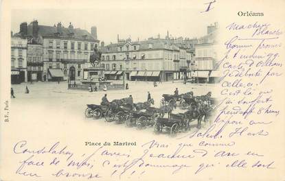 . CPA FRANCE 45 "Orléans, Place du Martroi"