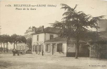 . CPA  FRANCE 69 "Belleville sur Saone, Place de la Gare"