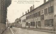 69 RhÔne . CPA  FRANCE 69 "Belleville sur Saône, Grande rue, le pensionnat"