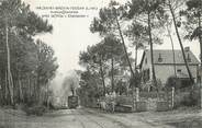 44 Loire Atlantique . CPA  FRANCE 44 " St Brévin l'Océan, Avenue centrale près la Villa Chantecler" / TRAIN