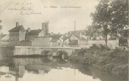 . CPA   FRANCE 10 "Troyes, Le pont Charlemagne"