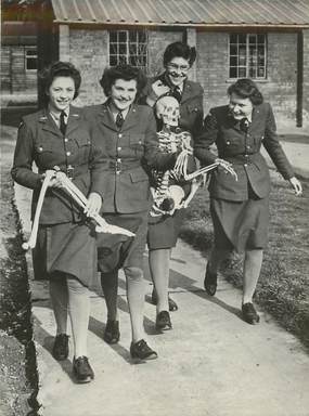 PHOTO ORIGINALE / THEME "1948, Les Wacs anglaises de la RAF"