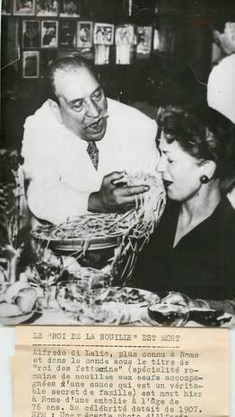 PHOTO ORIGINALE / THEME "1959, Italie, Le roi de la Nouille Alfredo Di Lelio"