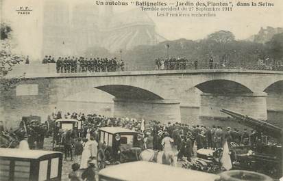 CPA FRANCE 75 "Paris, Autobus Batignolles / Jardin des Plantes dans la Seine"