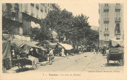 CPA FRANCE 83 "Toulon, Un coin du Marché"