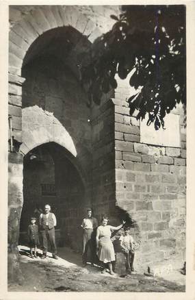 CPSM FRANCE 81 "Castelnau de Montmiral, La porte XIIIème siècle".