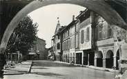 81 Tarn CPSM FRANCE 81 "Lisle sur Tarn, Route de Toulouse, ancienne Mairie ".