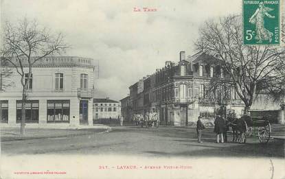 CPA FRANCE 81 " Lavaur, Avenue Victor Hugo".