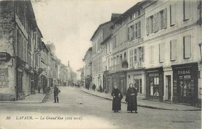 CPA FRANCE 81 " Lavaur, La Grande rue".