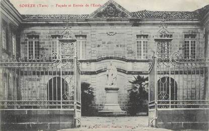 CPA FRANCE 81 "Sorèze, Façade et entrée de l'école".