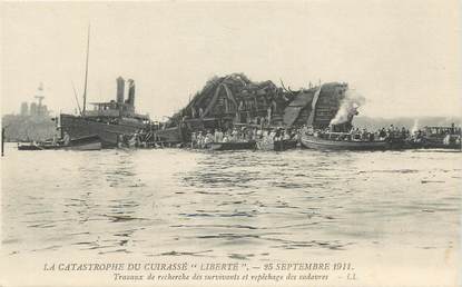 CPA FRANCE 83 "Toulon,  La Catastrophe du Cuirassé Liberté, 25 septembre 1911 "