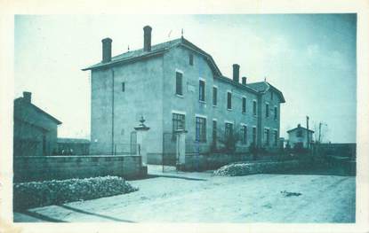 CPA FRANCE 01 "St Trivier de Courtes, Ecole de garçons, route de Pont de Vaux ".