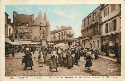 CPA FRANCE 56 "Pontivy, La Place du Martray"