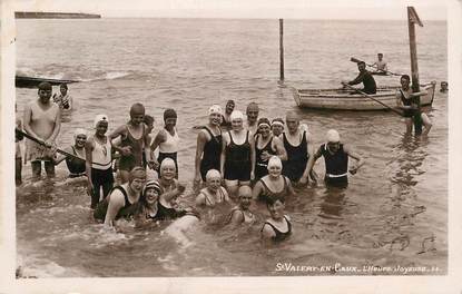 CPA FRANCE 76 "Saint Valéry en Caux, les baigneuses"