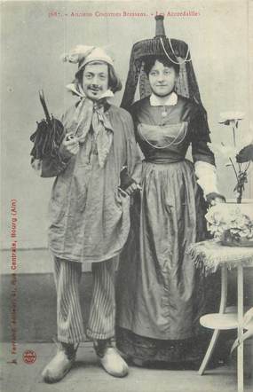 CPA FRANCE 01 " Anciens costumes Bressans, les accordailles" / FOLKLORE.