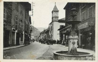 CPSM FRANCE 01 " St Rambert en Bugey, La grande rue et la Mairie".