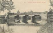 01 Ain CPA FRANCE 01 " St Julien sur Reyssouze, Le pont" .