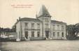 CPA FRANCE 01 " Villars les Dombes, L'Hôtel de Ville et la Poste" .