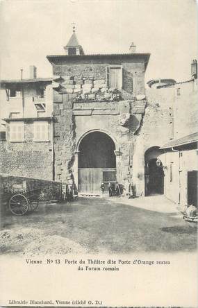 CPA FRANCE 38 "Vienne, Porte du théâtre".